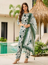 Embroidared Silk Blend Kurta Set