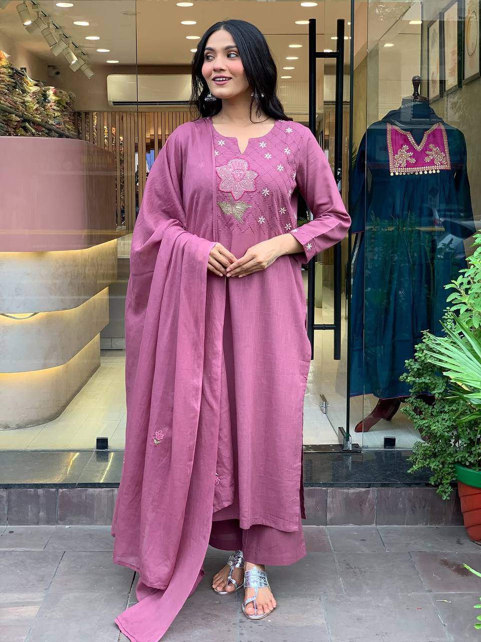 Embroidared Cottan Kurta Set