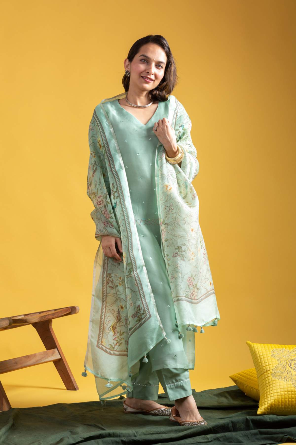 Embroidery Viscose Chanderi Kurta Set