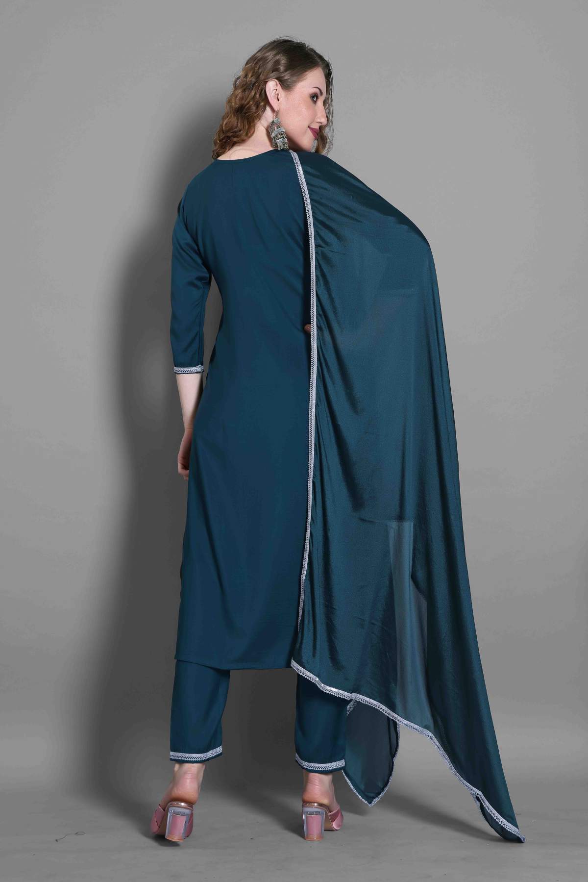 Embroidery Silk Blend Kurta Set