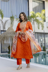 Embroidared Jacquard Butti Kurta Set
