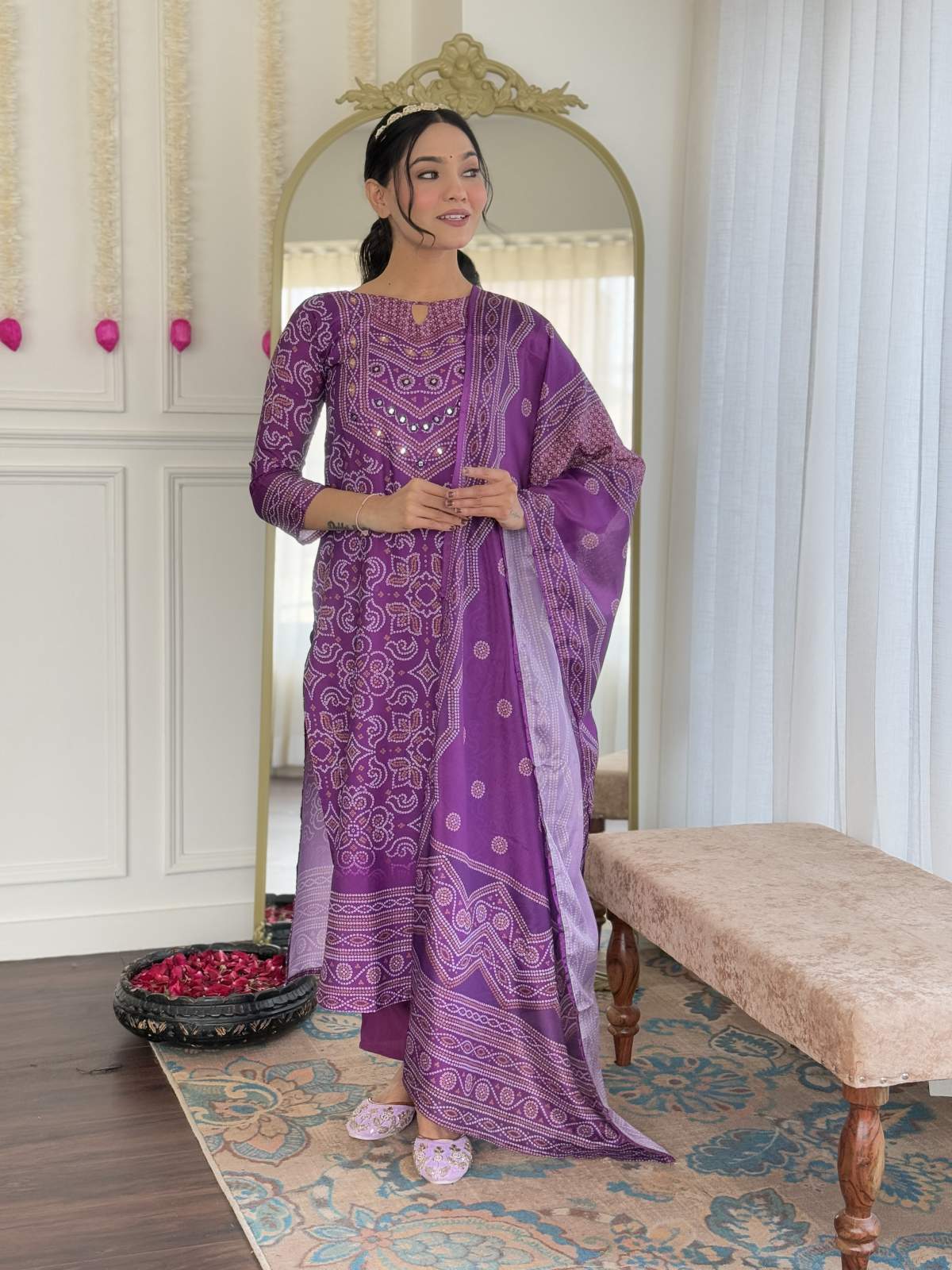 Hand Mirrored Franch Crepe Kurta Set