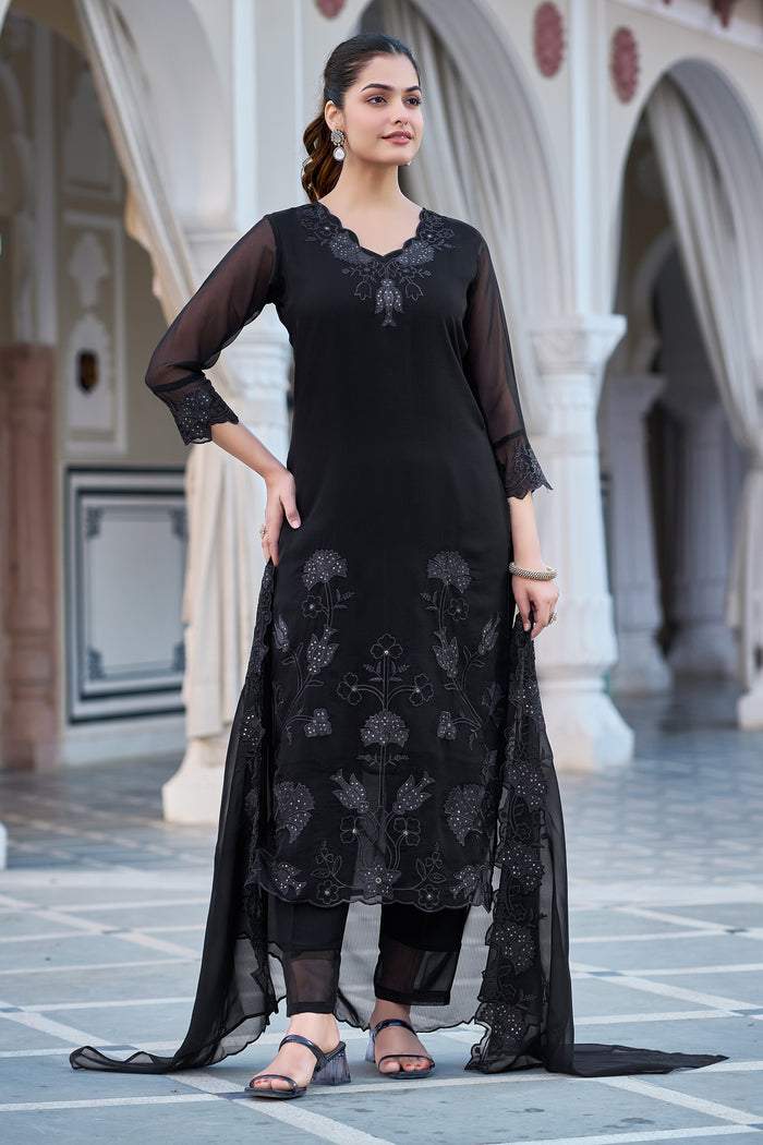 Embroidery Fox Blooming Georgette Kurta Set