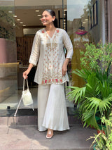 Embroidared Silk (top Lebgth-31) Kurta Set