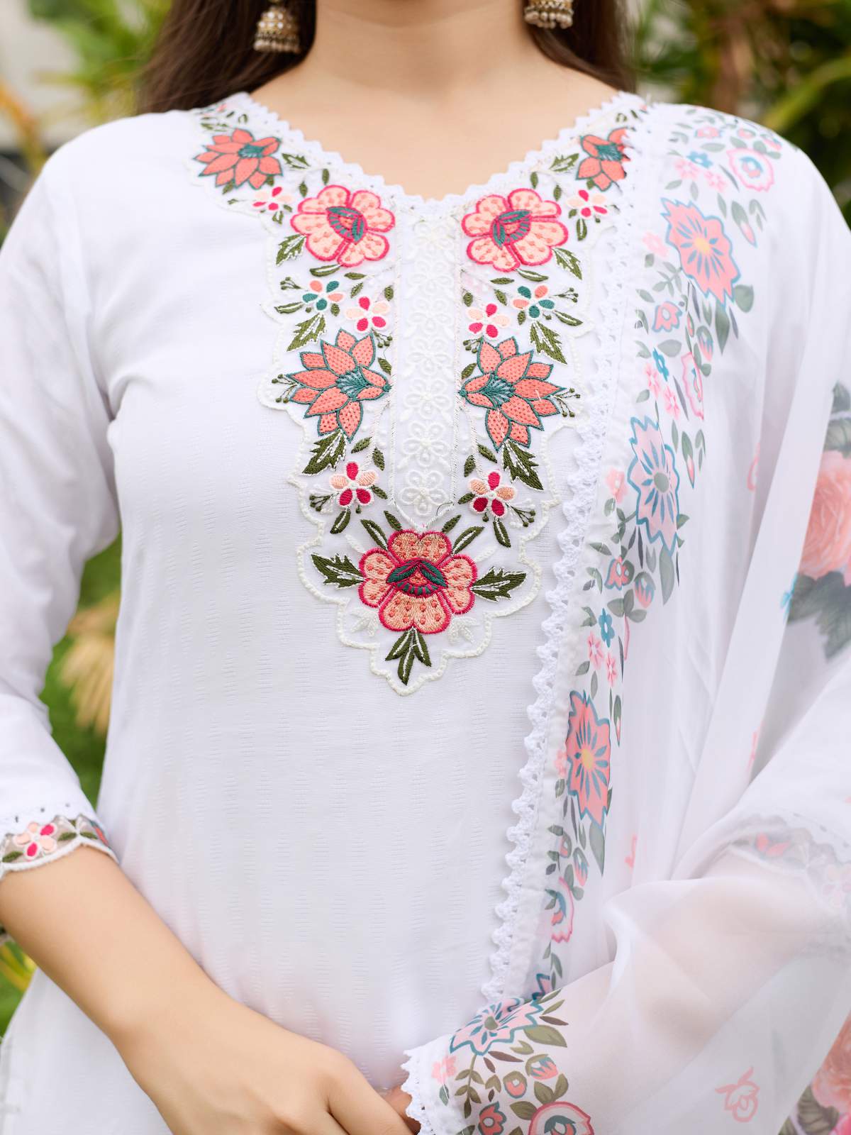 White Thread Embroidery Viscose With Cotton Lining Kurta Set with Dupatta