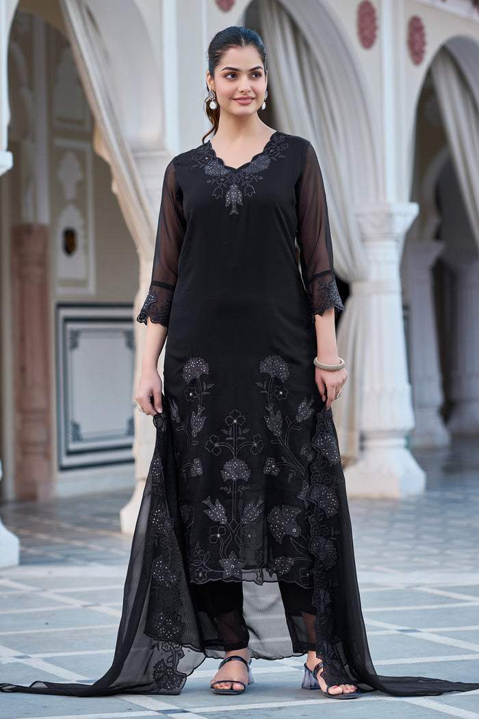 Embroidery Fox Blooming Georgette Kurta Set