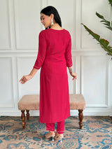 Fuchsia Thread Rayon Kurta Set with Dupatta V-Neck