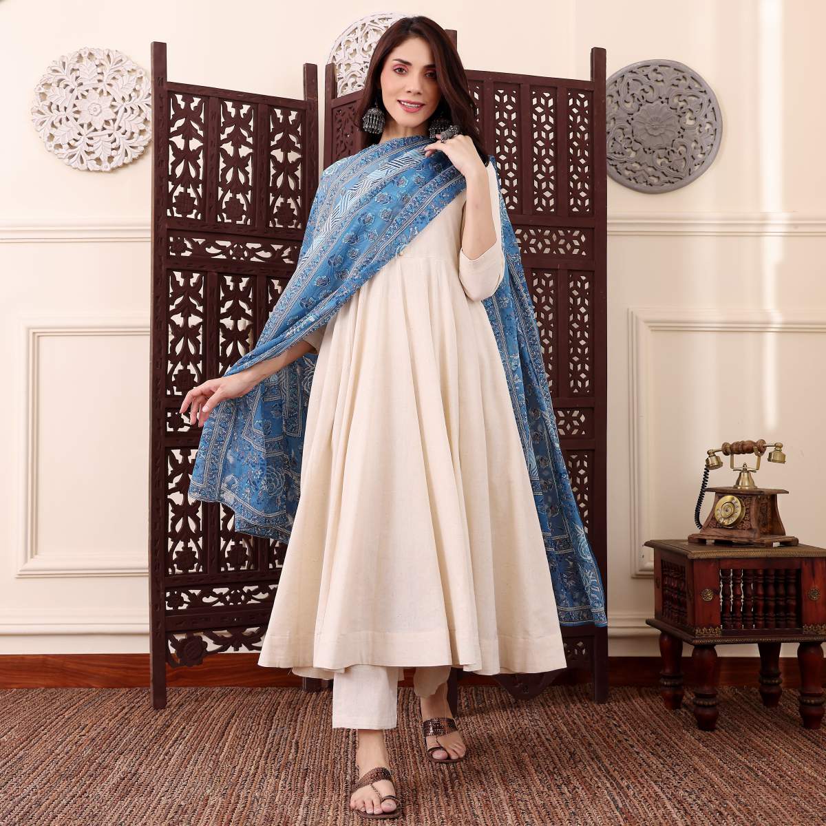 Embroidared Chanderi Silk Kurta Set