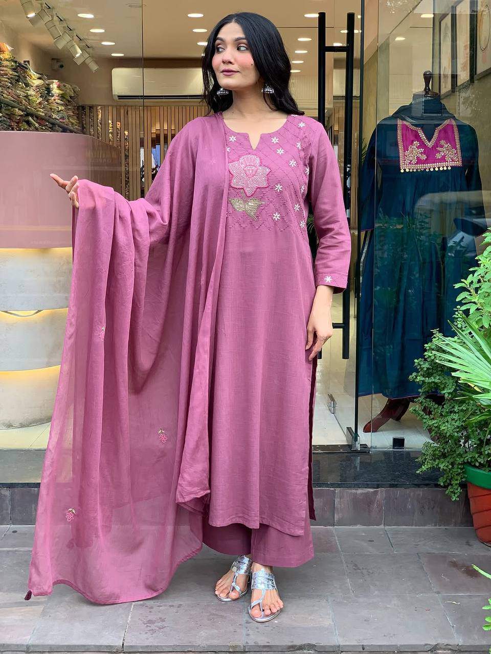 Embroidared Cottan Kurta Set