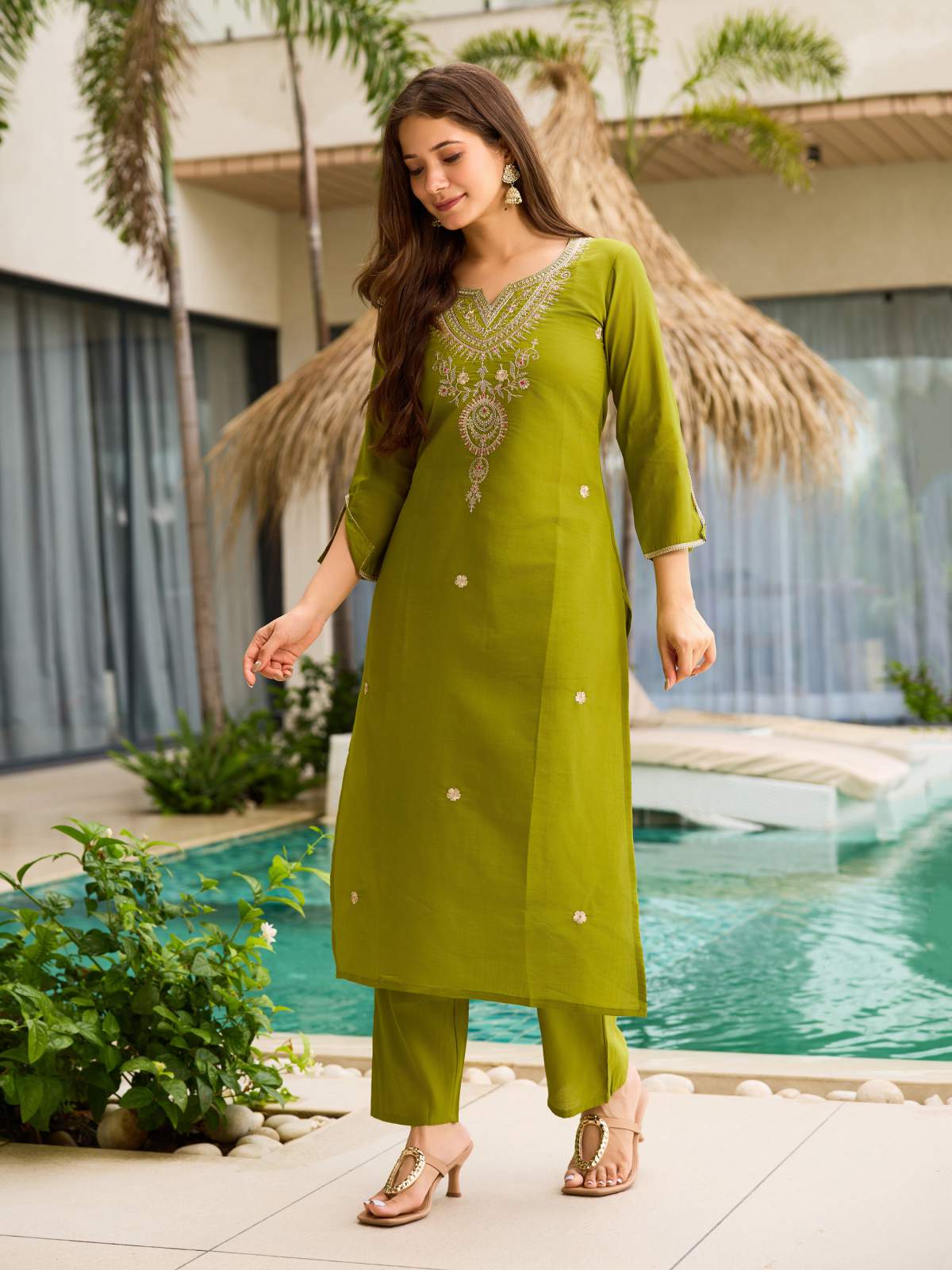 Green Embroidared Viscose Kurta Set