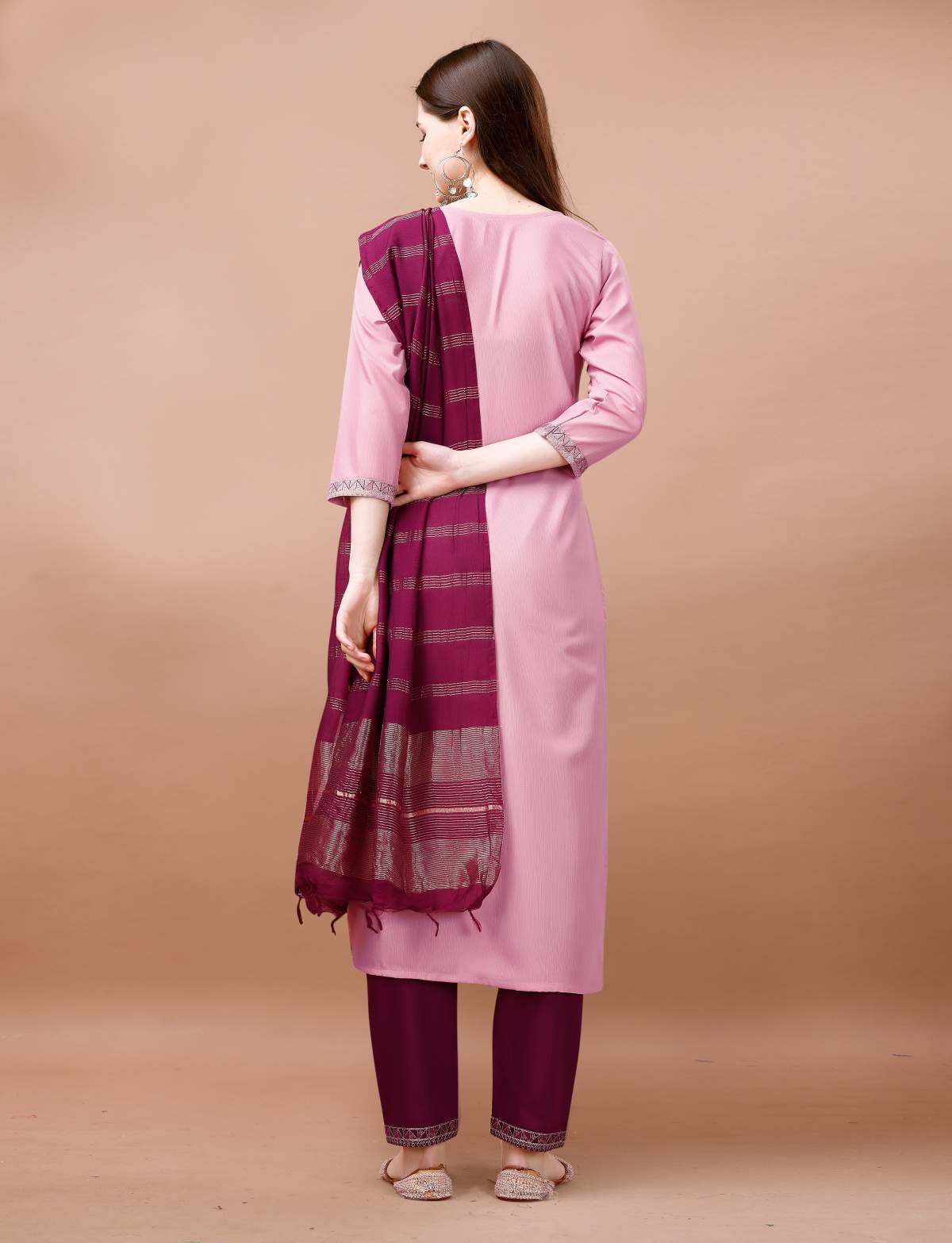 Embroidery Cotton Blend Kurta Set