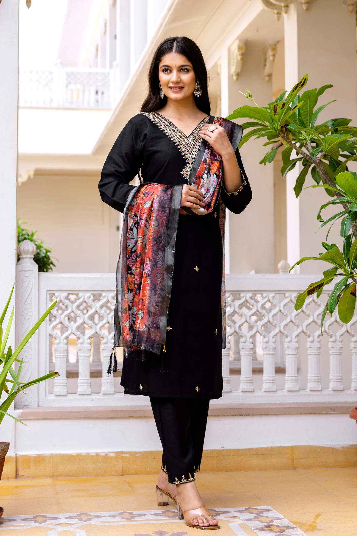Embroidared Beads Viscose Chanderi Kurta Set