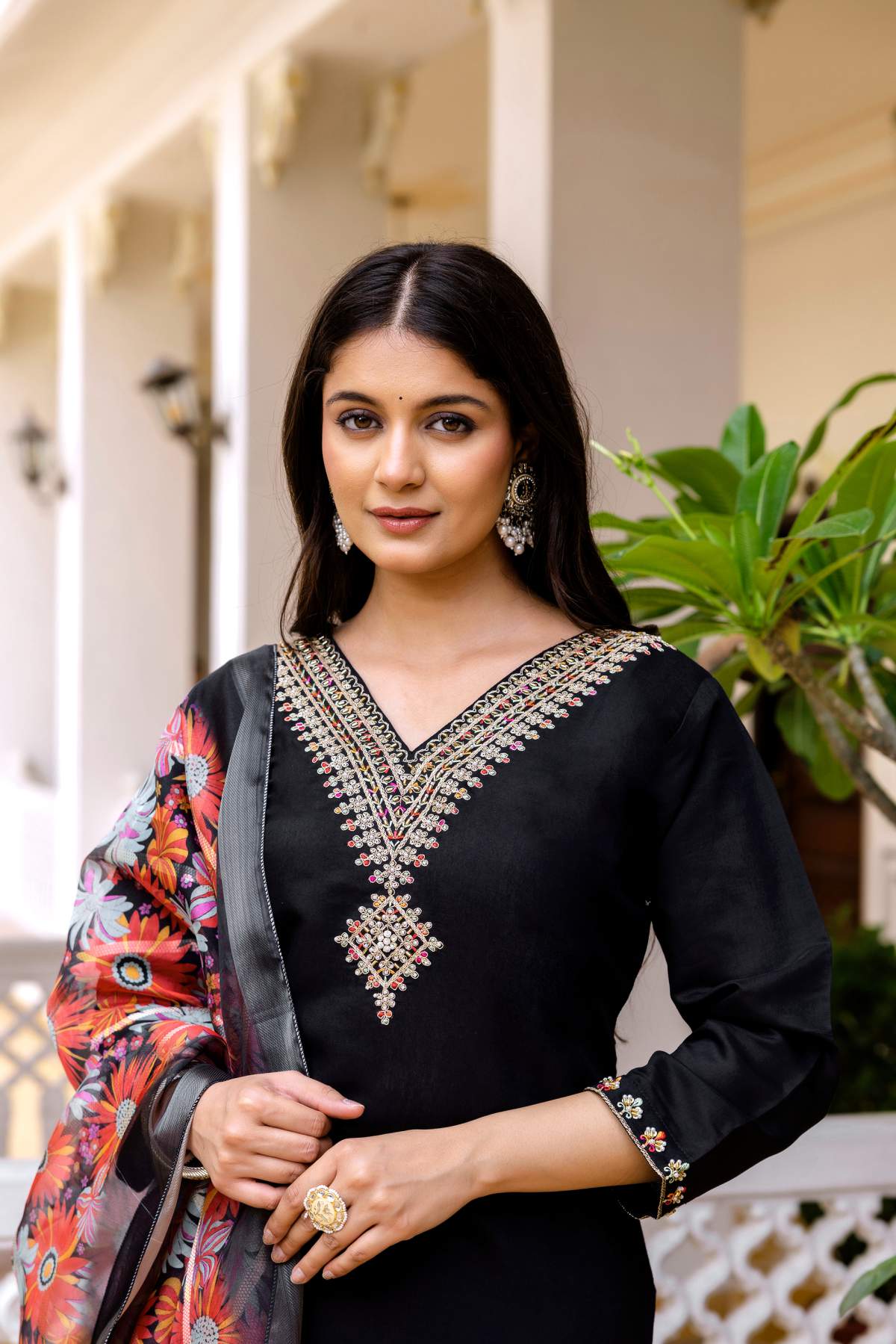 Embroidared Beads Viscose Chanderi Kurta Set