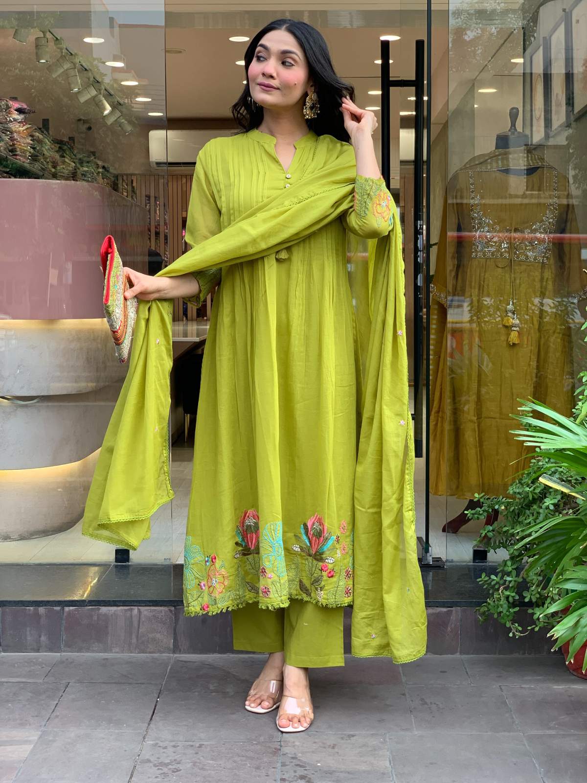 Green Embroidared Chanderi Silk Kurta Set