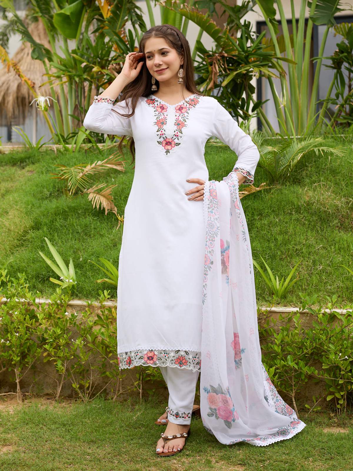 White Thread Embroidery Viscose With Cotton Lining Kurta Set with Dupatta