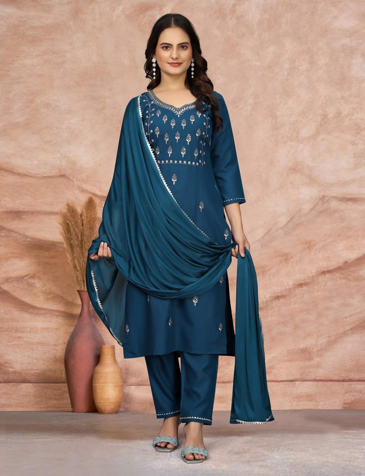 Embroidery Cottan Blend Kurta Set