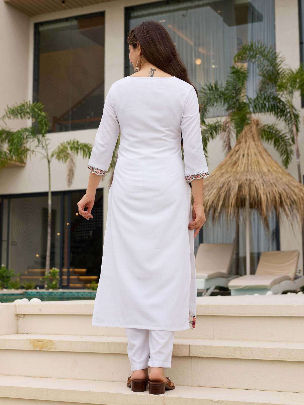 White Thread Embroidery Viscose With Cotton Lining Kurta Set with Dupatta