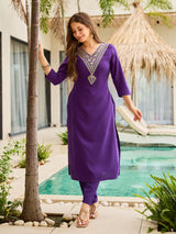 Purple Thread Rayon Slub Kurta Set with Dupatta V-Neck