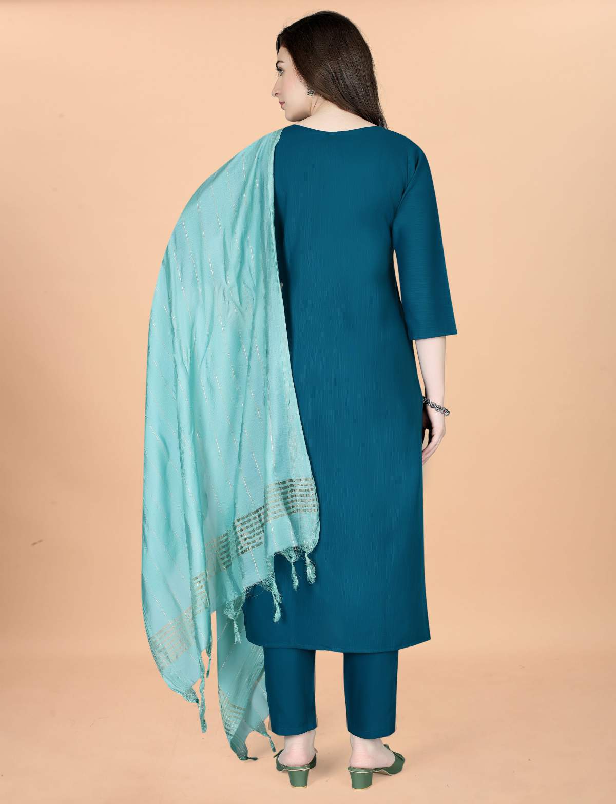 Embroidery Cotton Blend Kurta Set