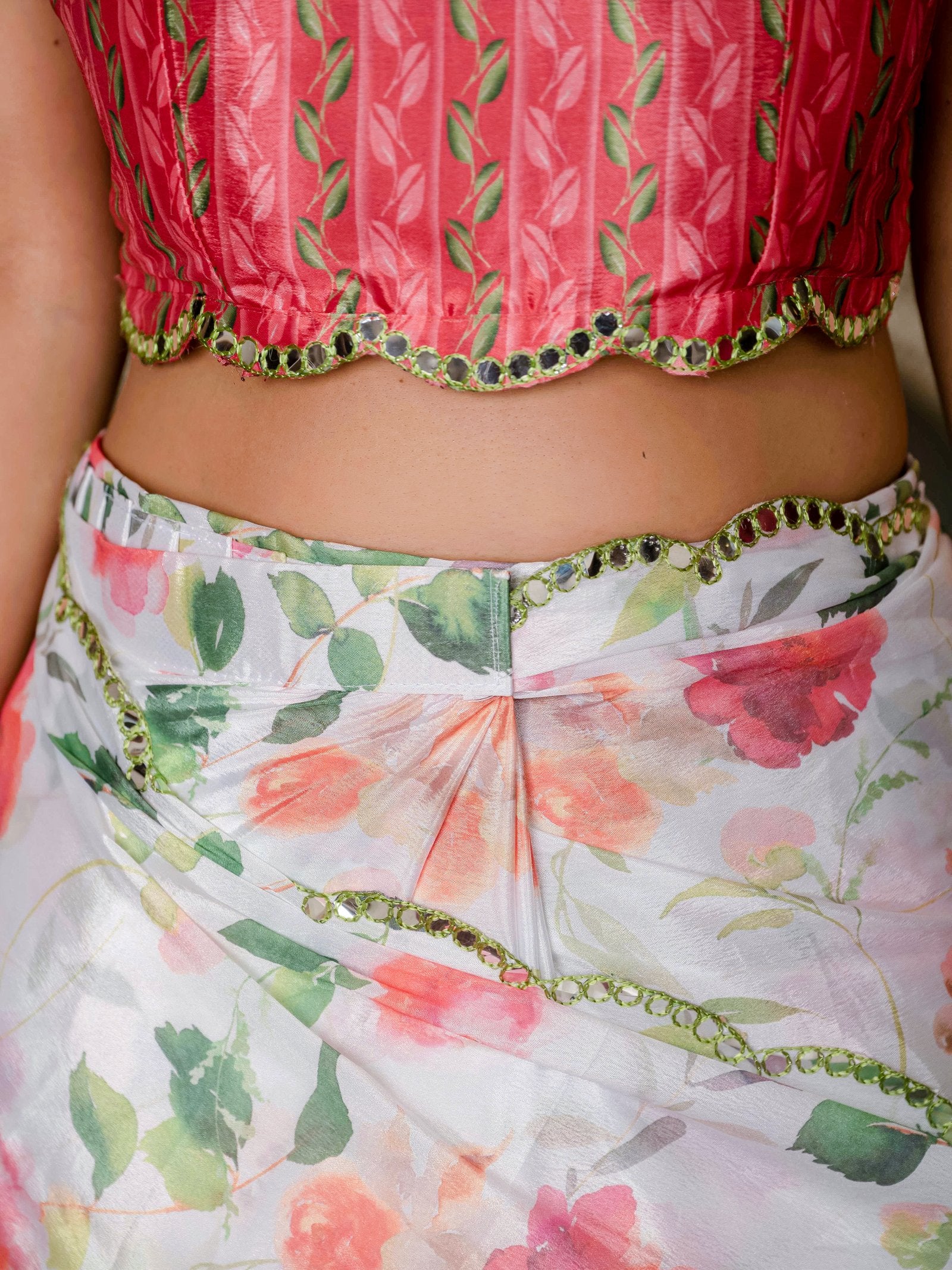 White Floral Print Ready-to-Wear Chinnon Saree with Unstitched Blouse