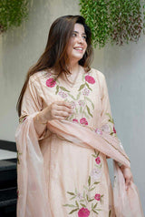 Embroidared Bsy Chanderi Silk Kurta Set