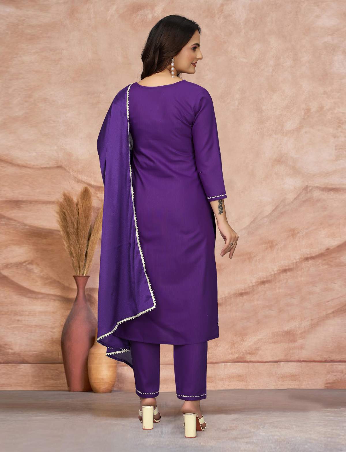 Embroidery Cottan Blend Kurta Set