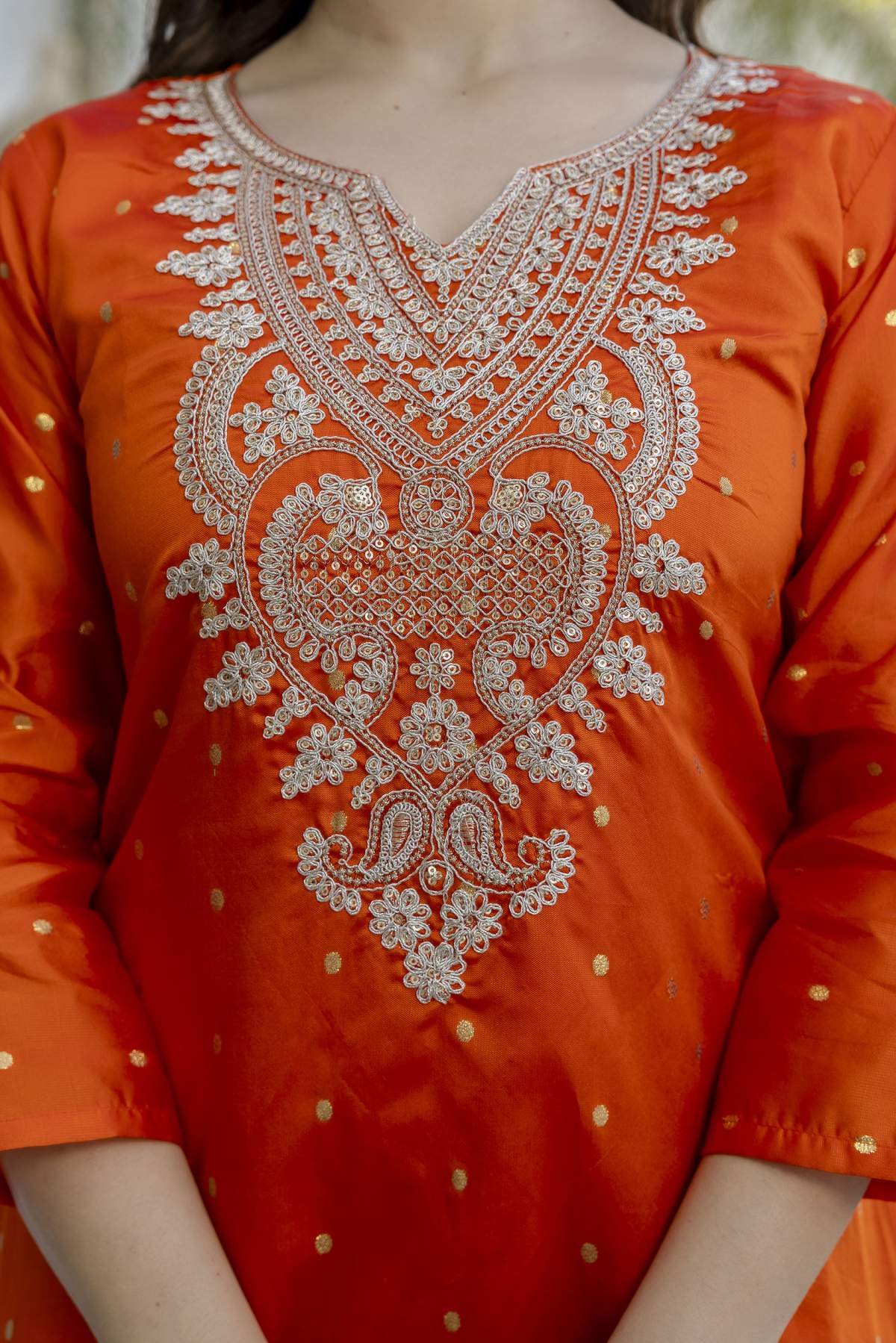 Embroidared Jacquard Butti Kurta Set