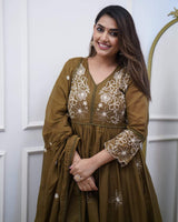 Embroidared Kurta Set