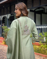 Embroidared Heavy Muslin Silk (pure Cotton Inner) Kurta Set