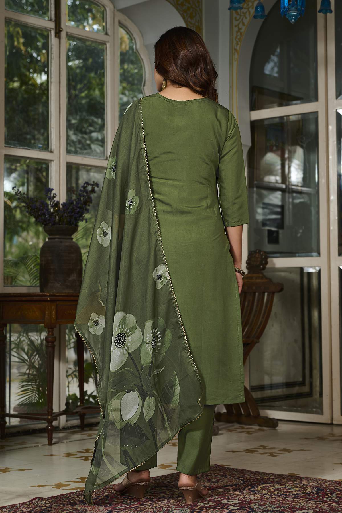 Embroidared Viscose Chanderi Kurta Set