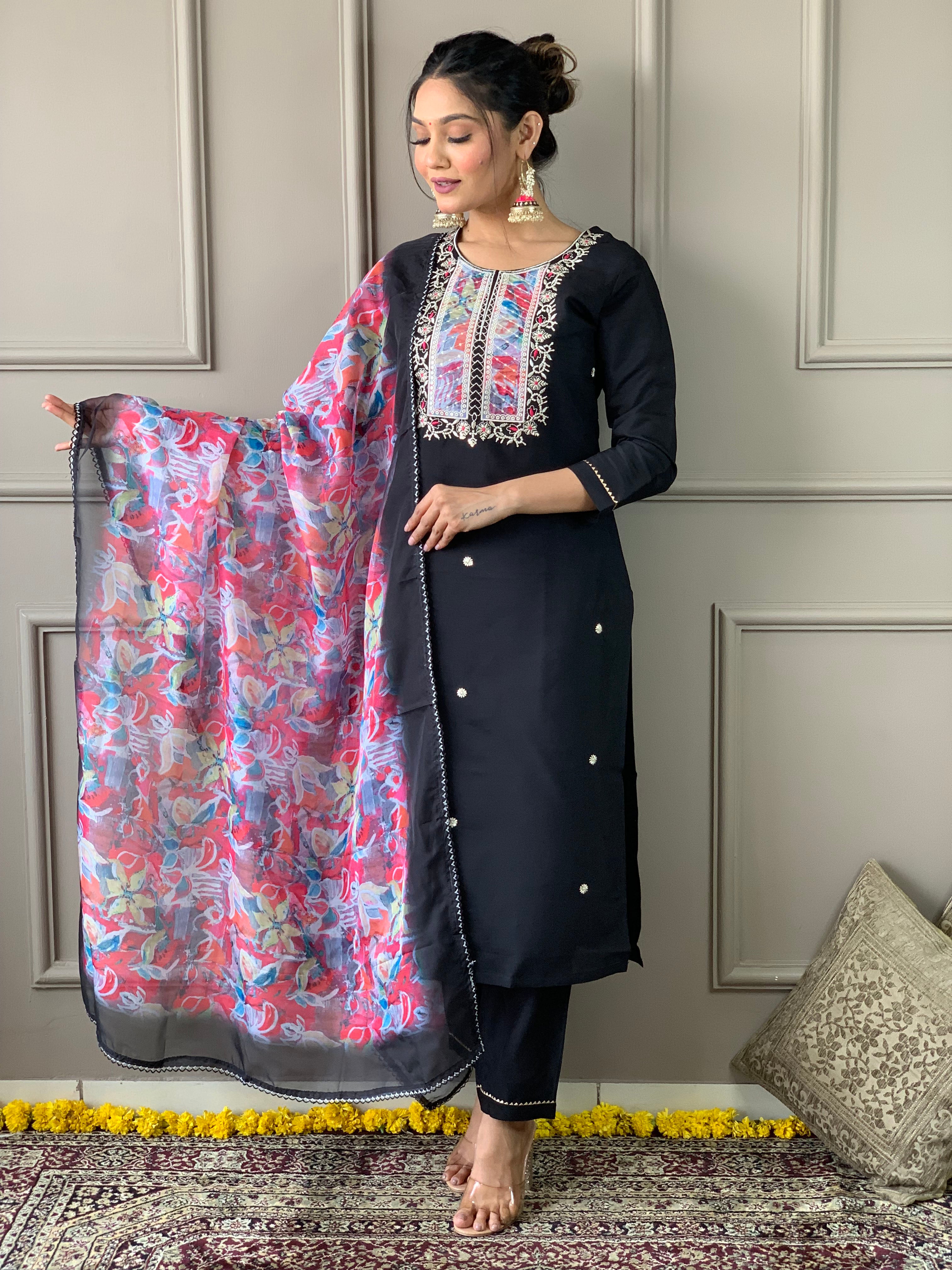 Black Thread Rayon Slub Kurta Set with Dupatta