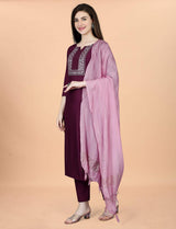 Embroidery Cotton Blend Kurta Set