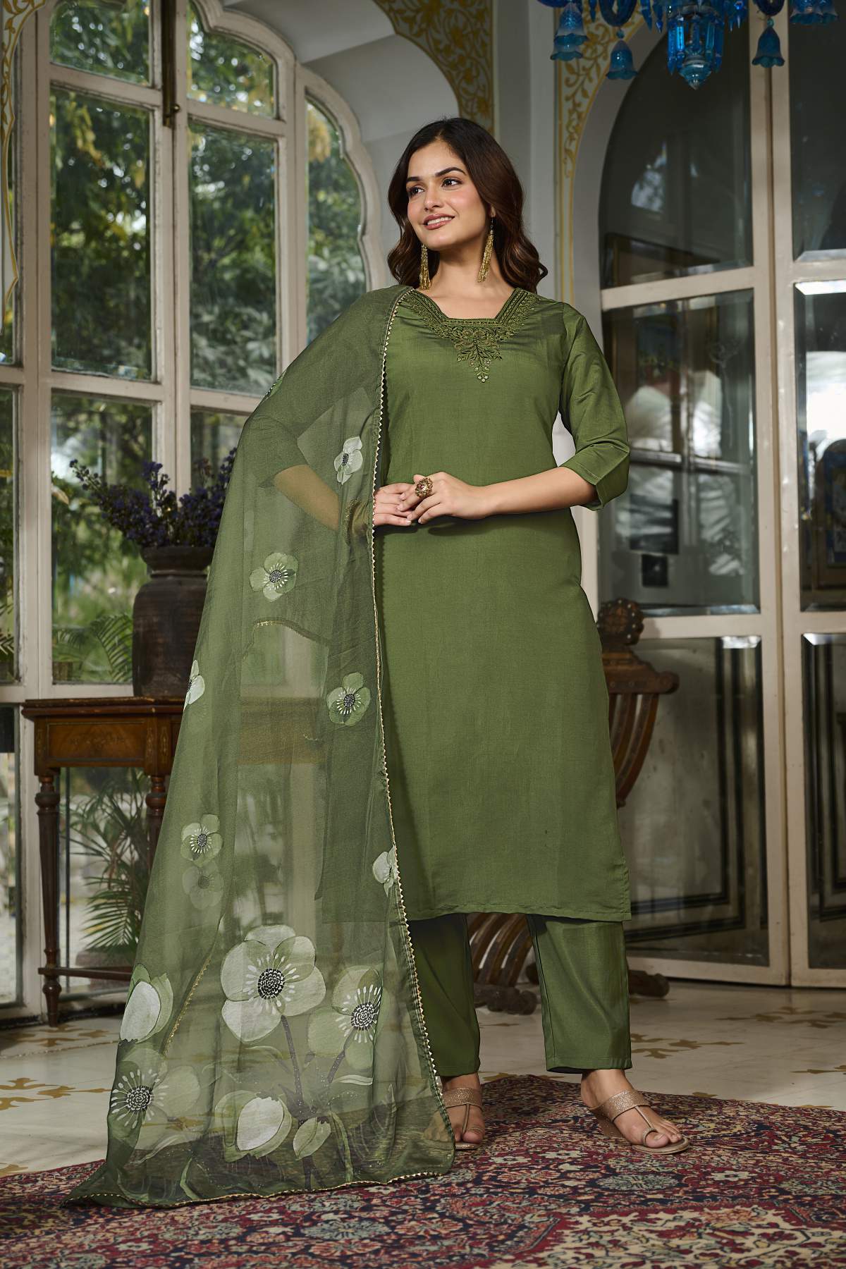 Embroidared Viscose Chanderi Kurta Set