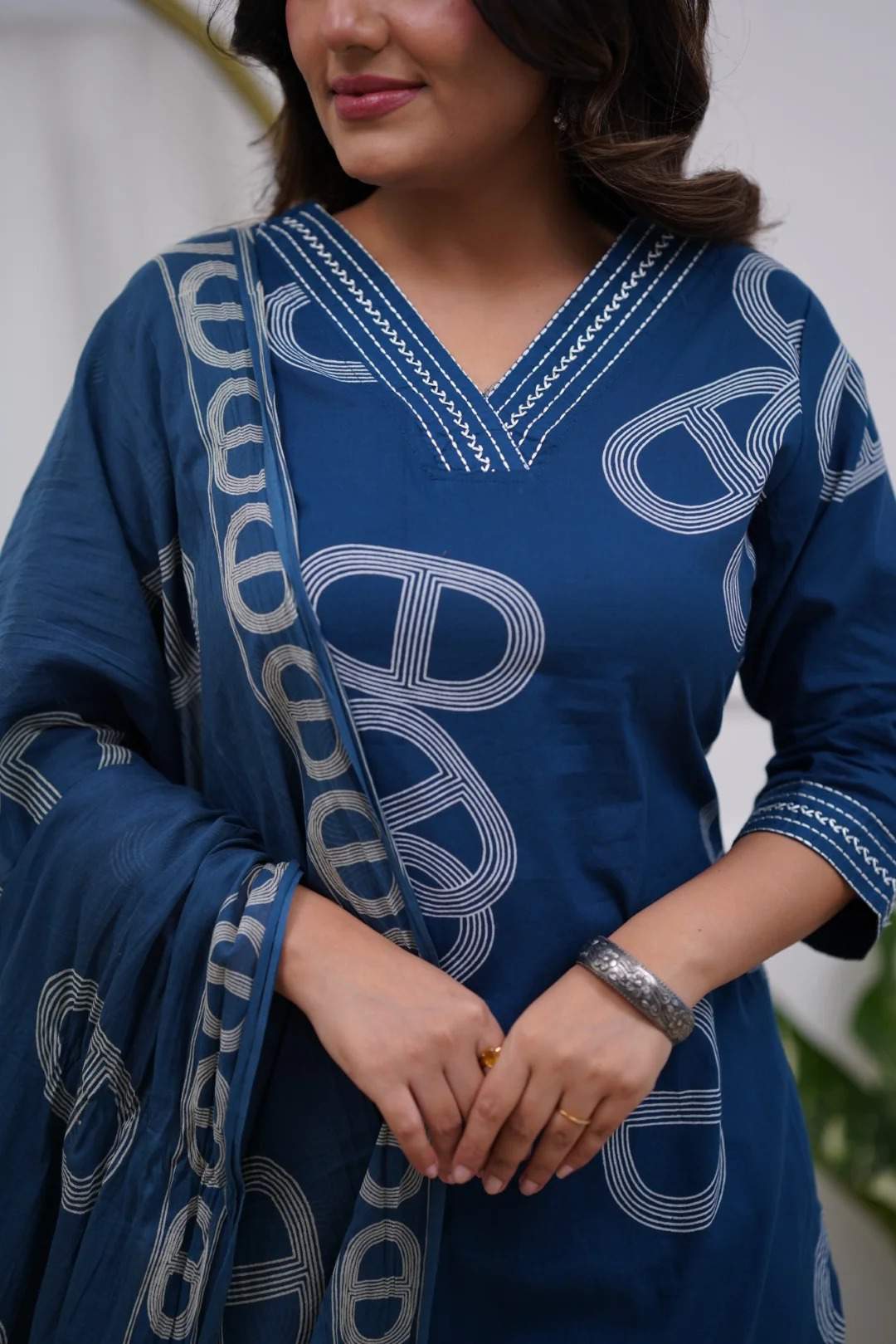 Blue Embroidared Chanderi Silk Kurta Set