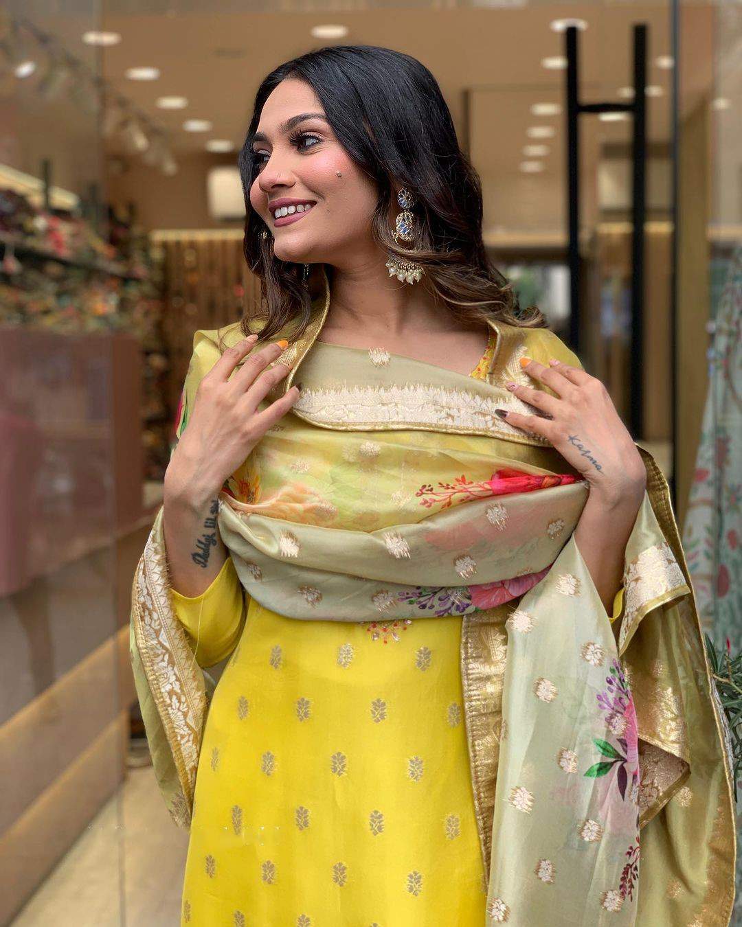 Embroidery Viscose Organza Kurta Set