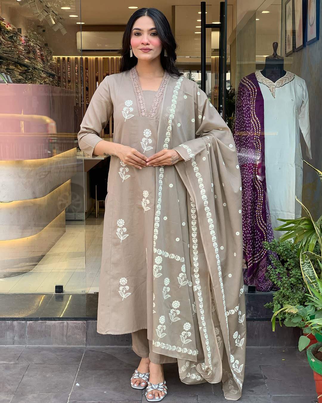 Cream Embroidared Cottan Kurta Set