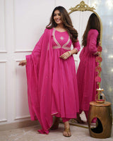 Pink Embroidared Muslin Cotton (cottan Inner) Kurta Set