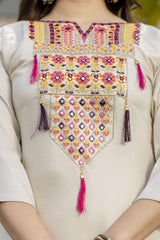 Embroidared Viscose Simmer Kurta Set