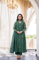 Embroidared Chanderi Silk Kurta Set