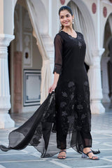 Embroidery Fox Blooming Georgette Kurta Set