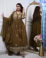 Embroidared Kurta Set
